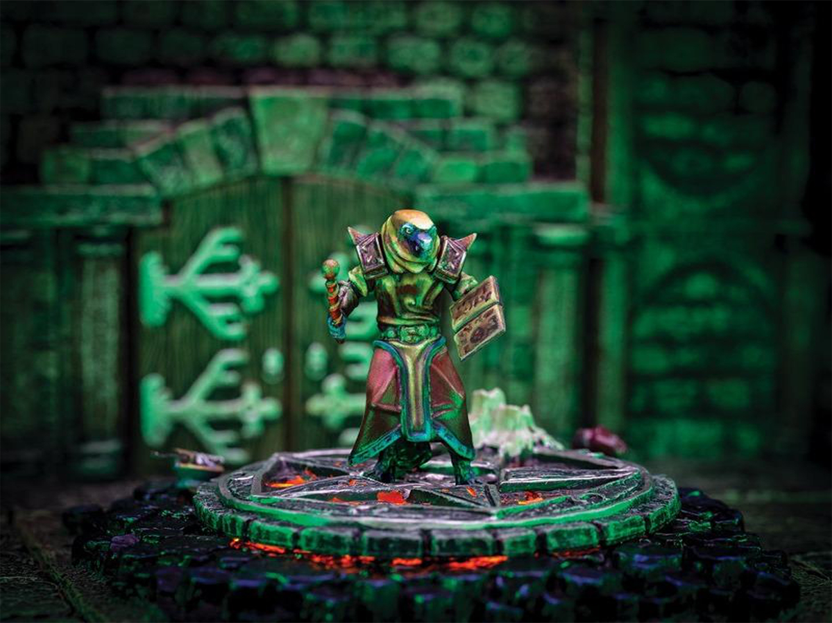 Kelnys - Lightly Armored Dragonfolk