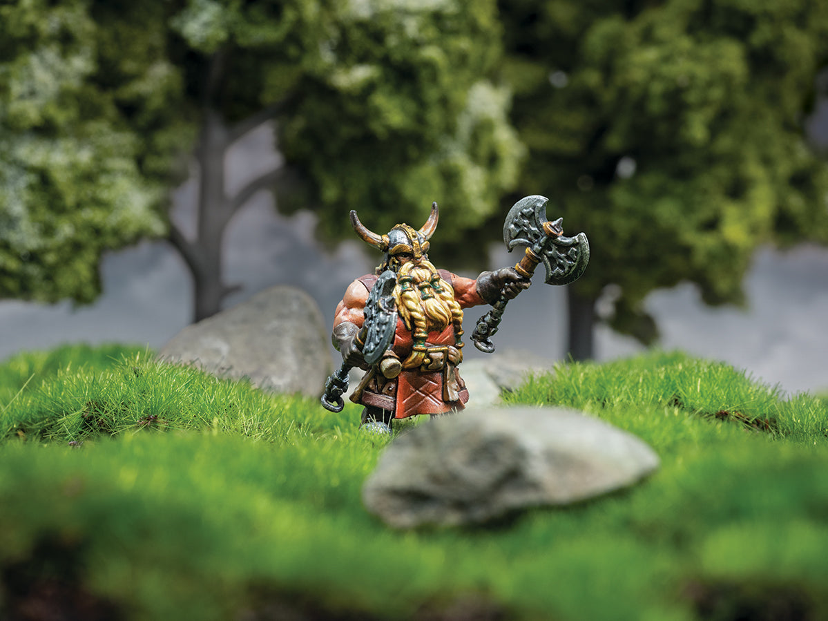 Gromur - Medium Armored Dwarf